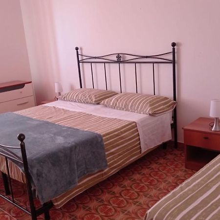 Central Tourist Residence - B&B - Alloggi Temporanei Isernia Buitenkant foto